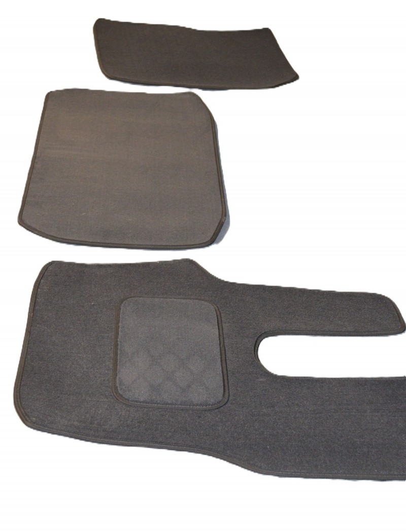 Quilted Truck mats - Scania R Cab - Streamline - Red edge 